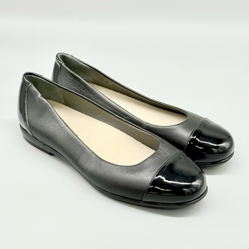 SAS Flats Women's 9.5 M Scenic Ballet Gray Leather Patent Cap Toe Comfort Shoes